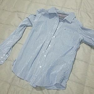 American eagle button down shirt